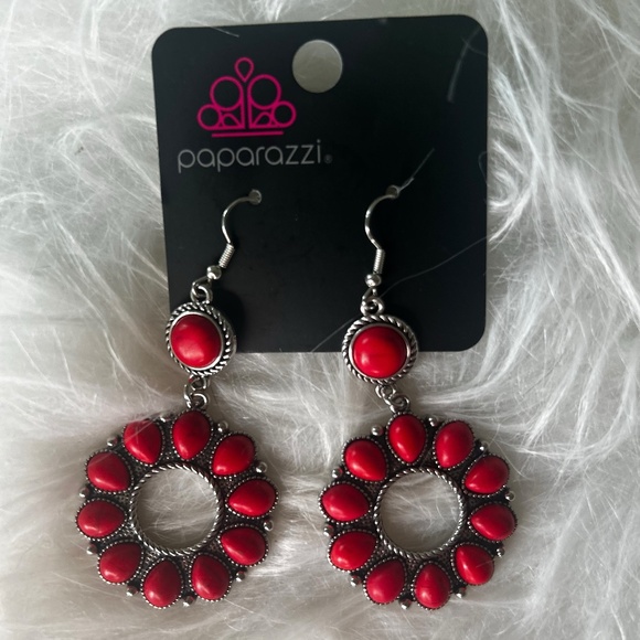 Ruby Red Paparazzi Earrings - Picture 1 of 1